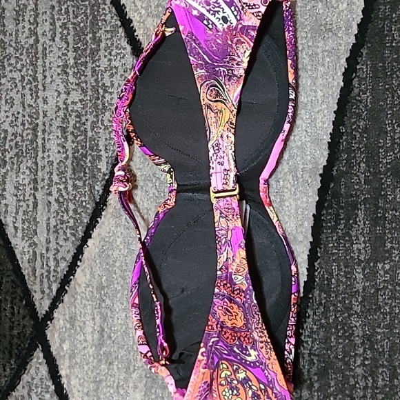 Vintage Victoria Secret Bikini Swim Top - Picture 6 of 12